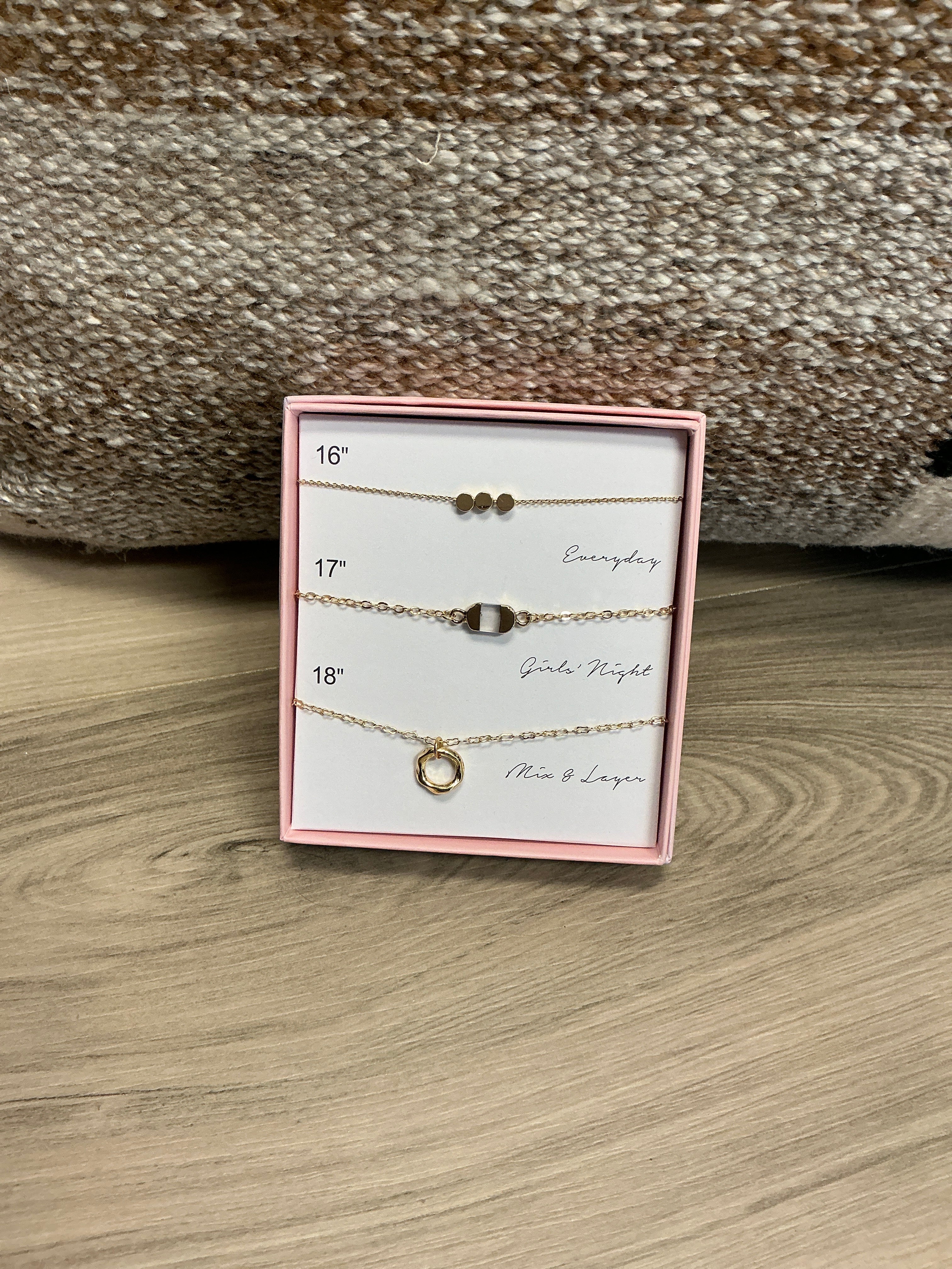 Simple Trio Necklace Set