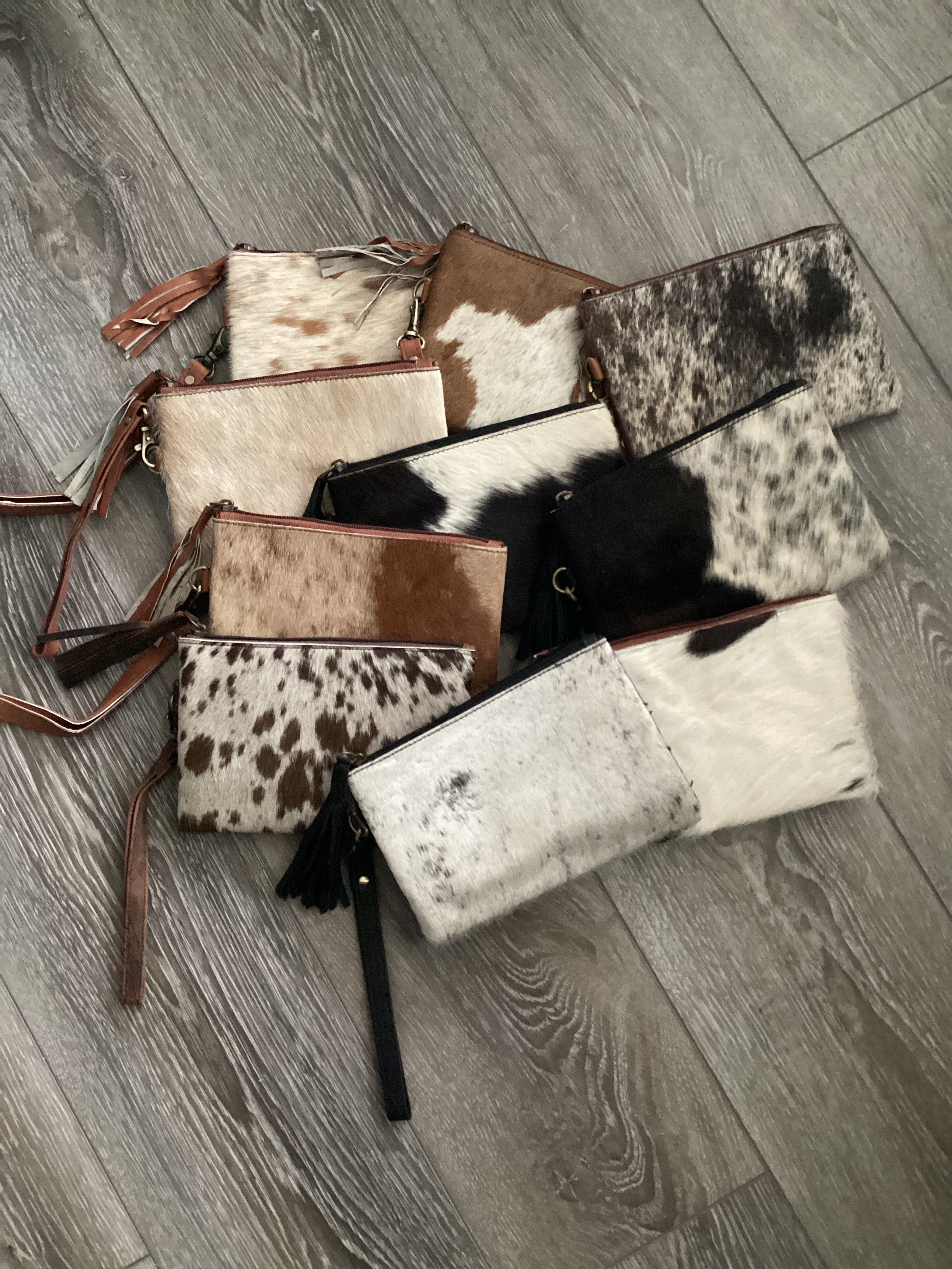 Small Cowhide Clutch With Tassel & Leather Natural
