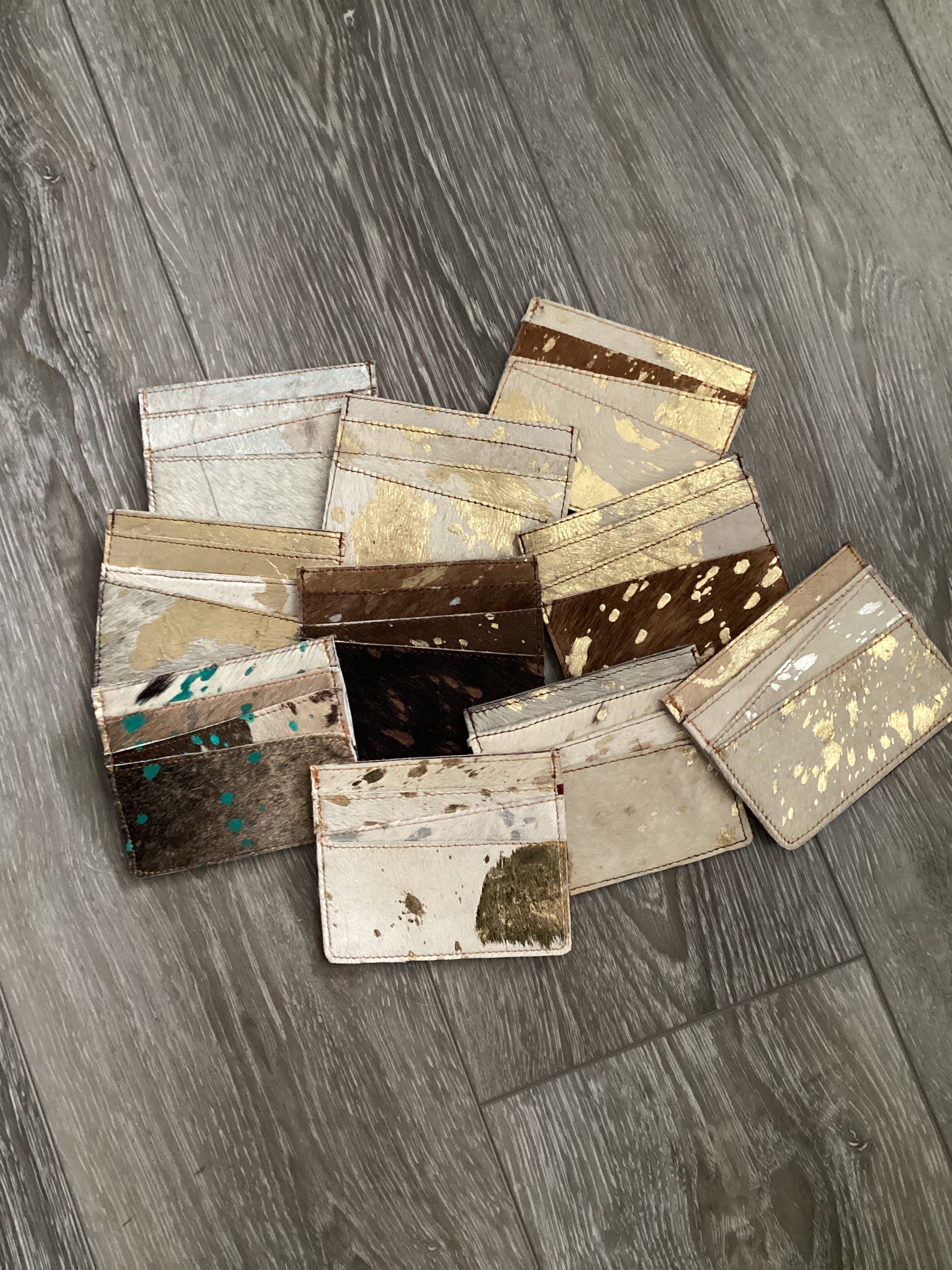 Small Cowhide Credit Card Wallet Metallic