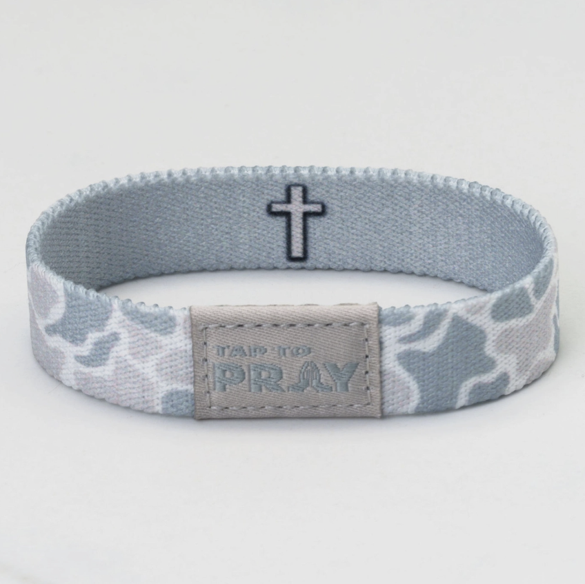 Gray camouflage-patterned bracelet with a cross and &