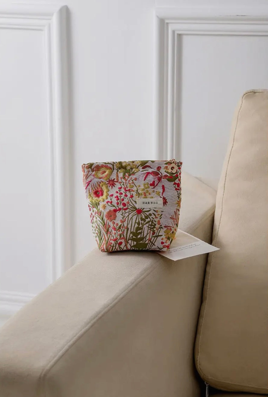 Vintage Floral Jacquard Portable Makeup Bag - SMALL