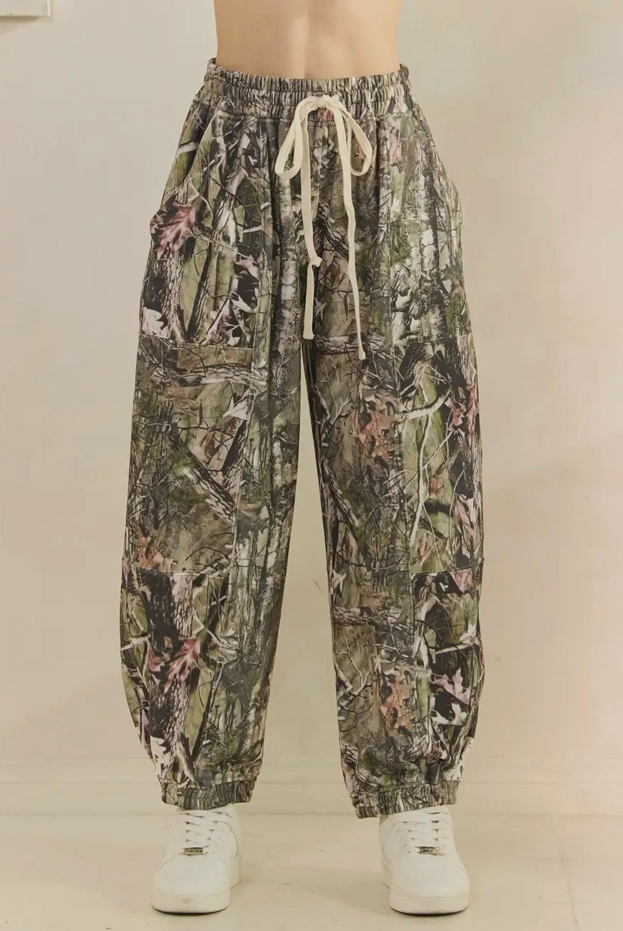 Camo Printed French Terry Pant