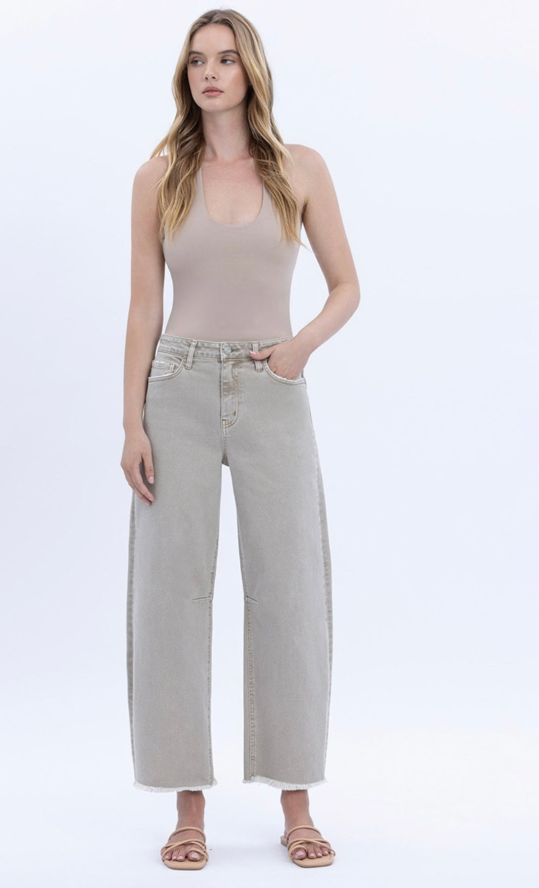 Vervet Super High Rise Frayed Hem Wide Barrel Leg Jeans - Cinder