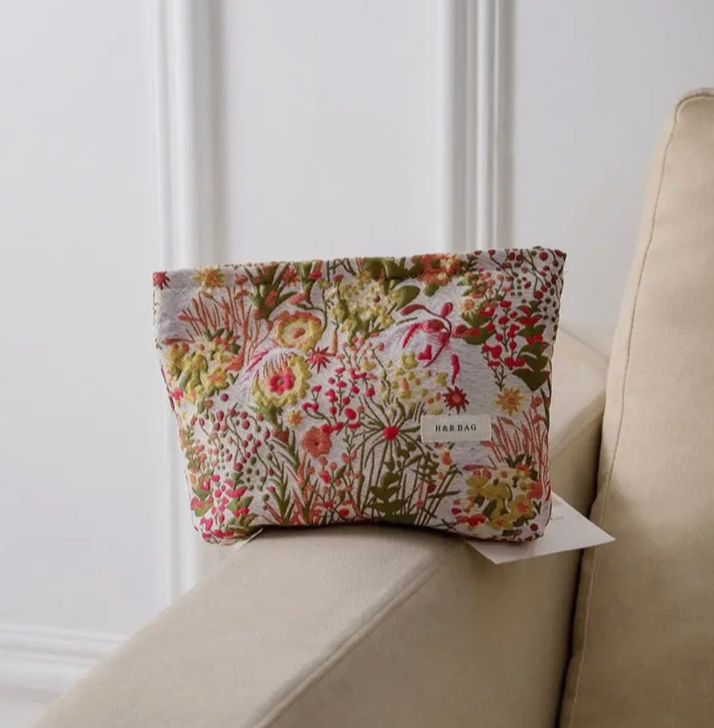 Vintage Floral Jacquard Portable Makeup Bag - LARGE