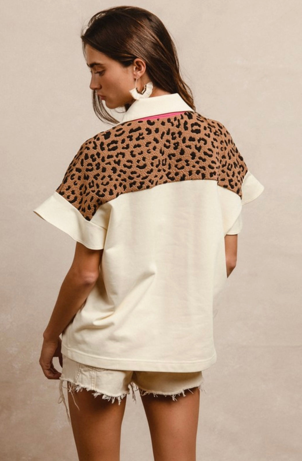 Contrast Placket Flutter Sleeve Leopard/Pink Top