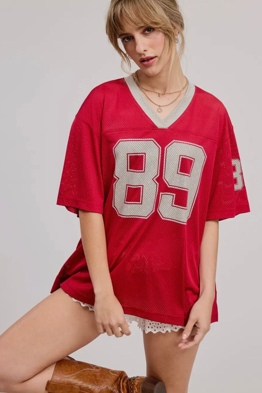 Sporty V Neck Short Sleeve Jersey Top with 89 Graphic Print