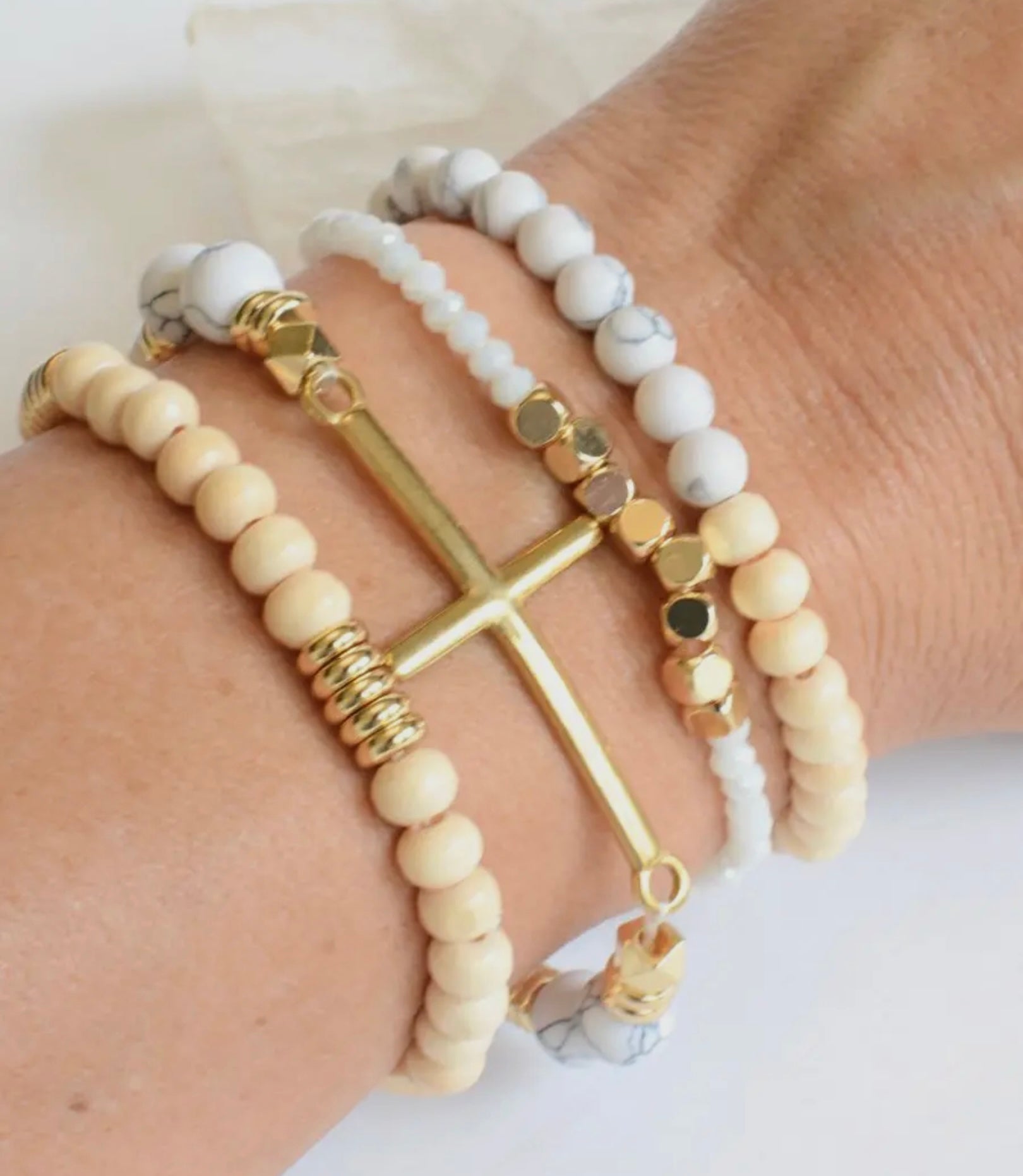 Gold Cross Cream Beaded Bracelet