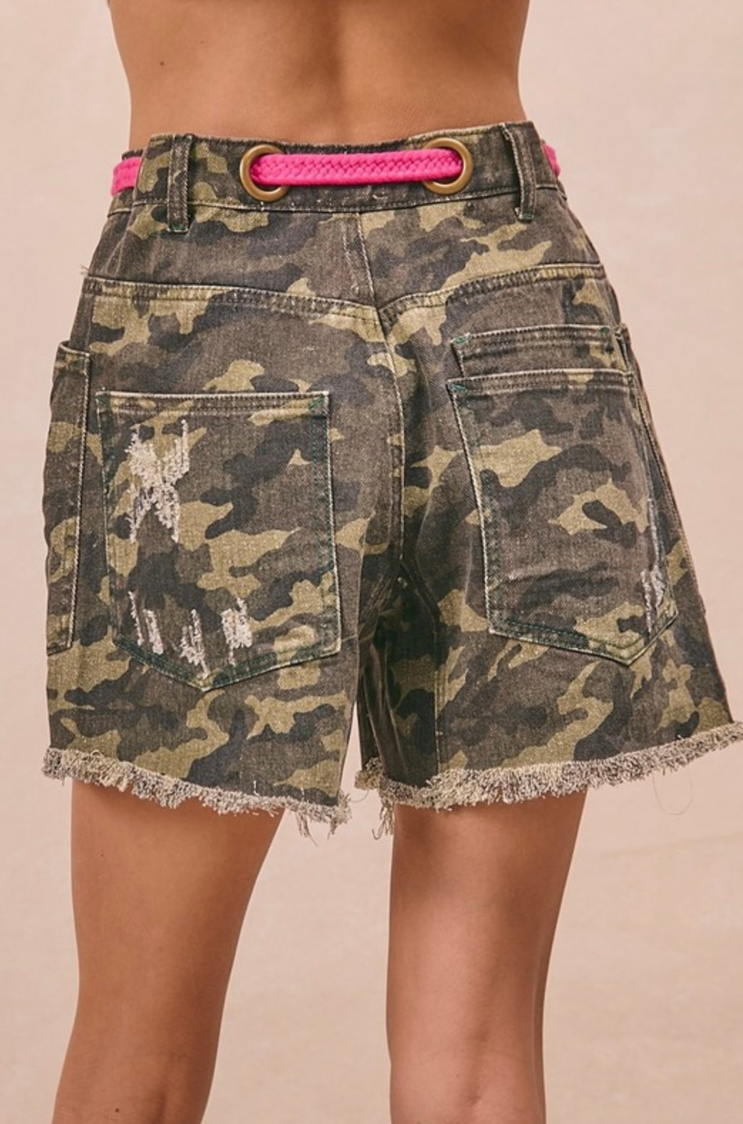 Braided Waist Belt Patch Pockets Camouflage Print Shorts