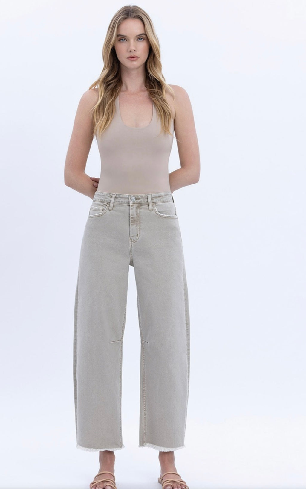 Vervet Super High Rise Frayed Hem Wide Barrel Leg Jeans - Cinder