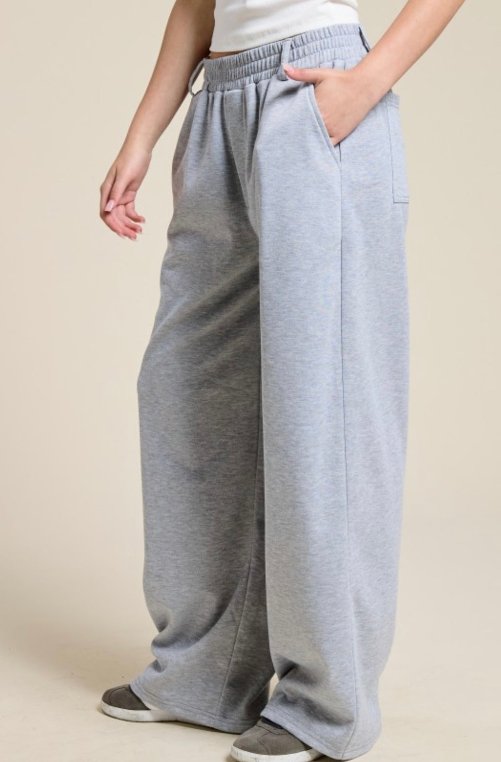 Tailored Wide Leg Knit Sweatpants