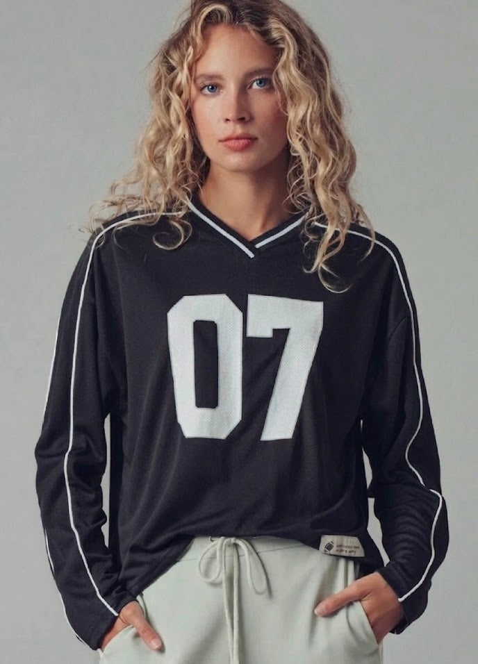 Varsity 07 Graphic V-Neck Jersey Top