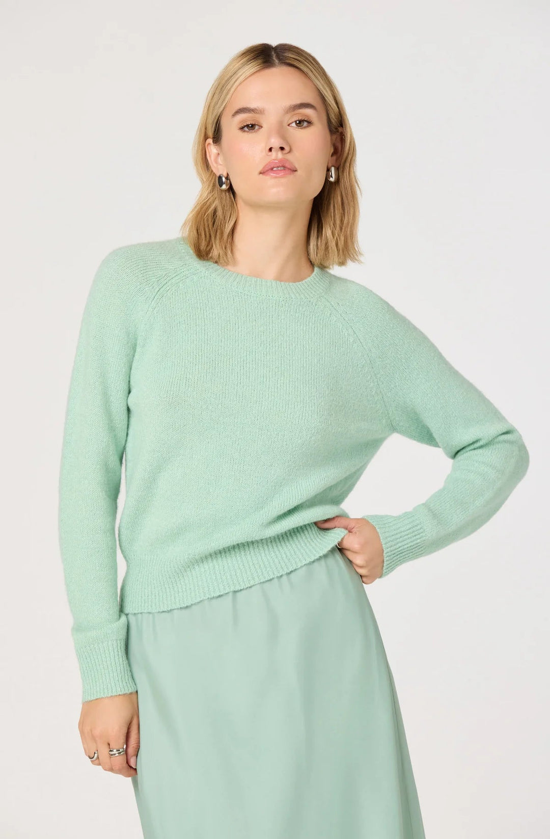 Brigett Crewneck Sweater - eloise boutique