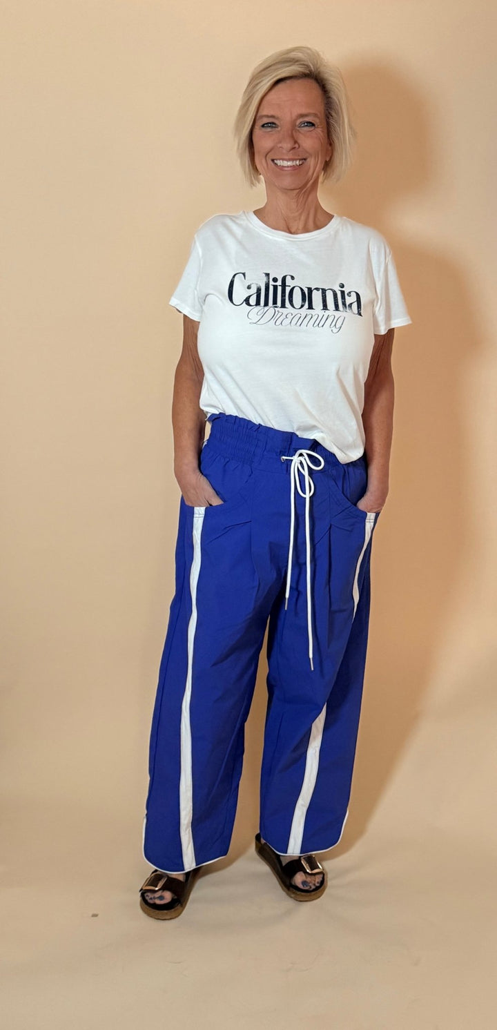 Cali Tourist Tee - eloise boutique