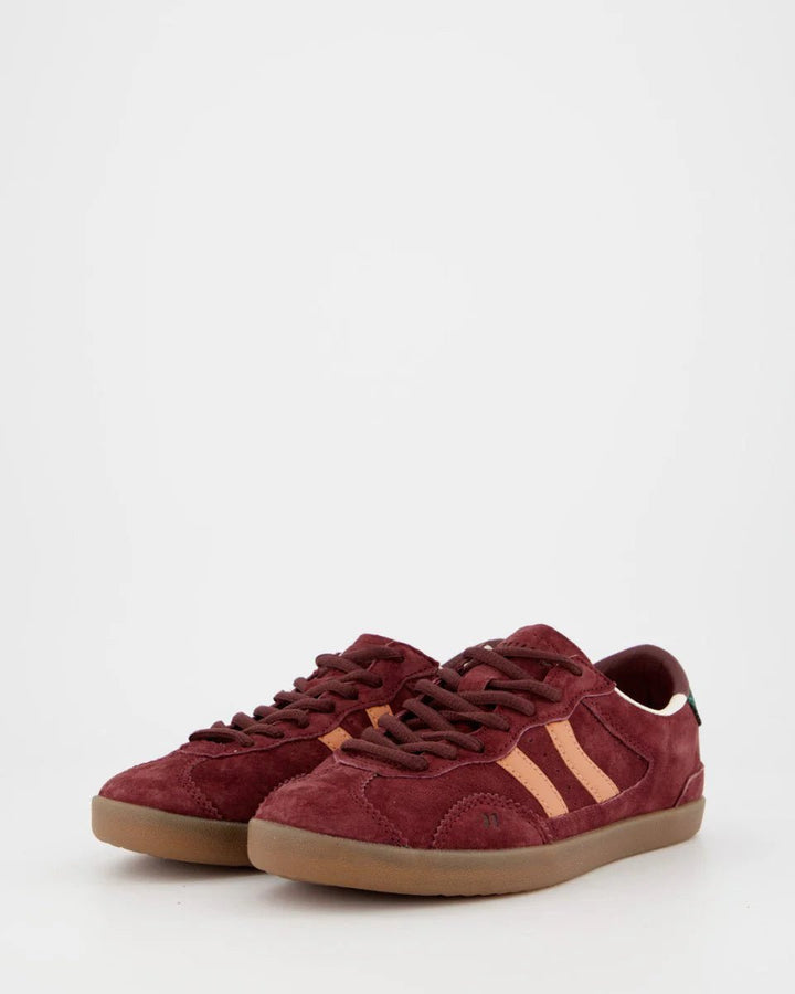 Coolway Kizuna Deep Burgundy Sneaker - eloise boutique