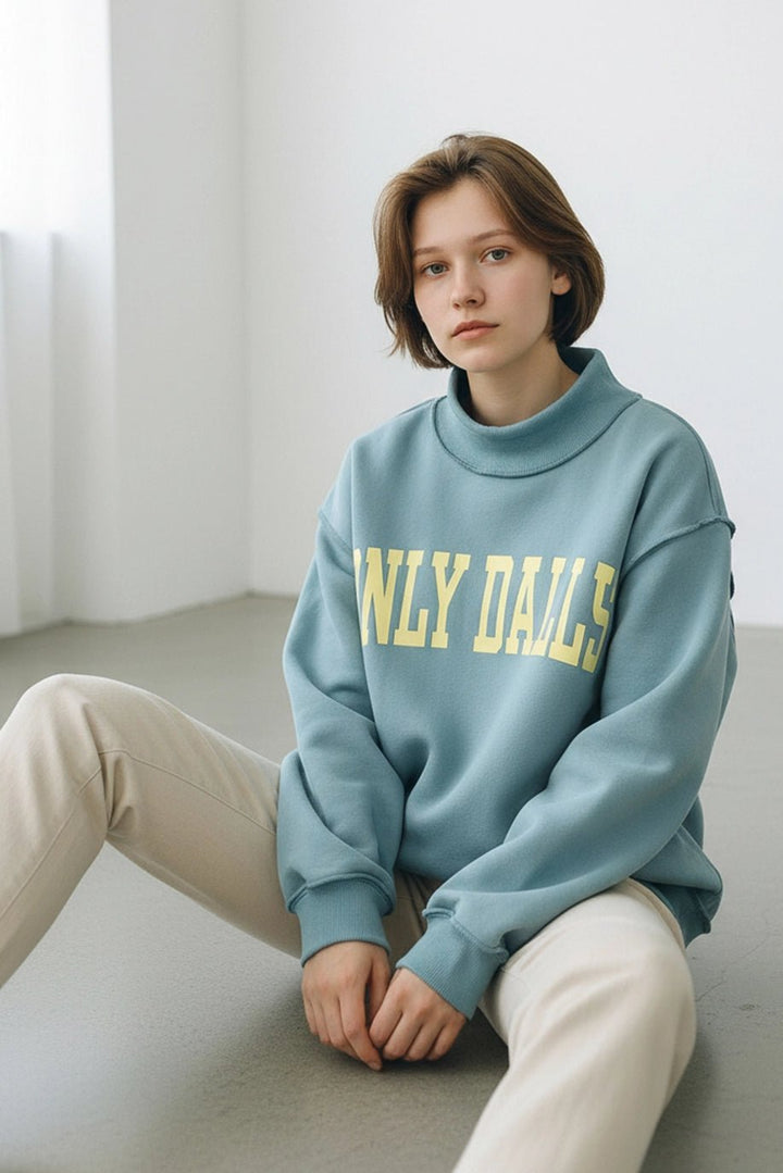 Dilly Dally Retro Mock Neck Pullover - eloise boutique