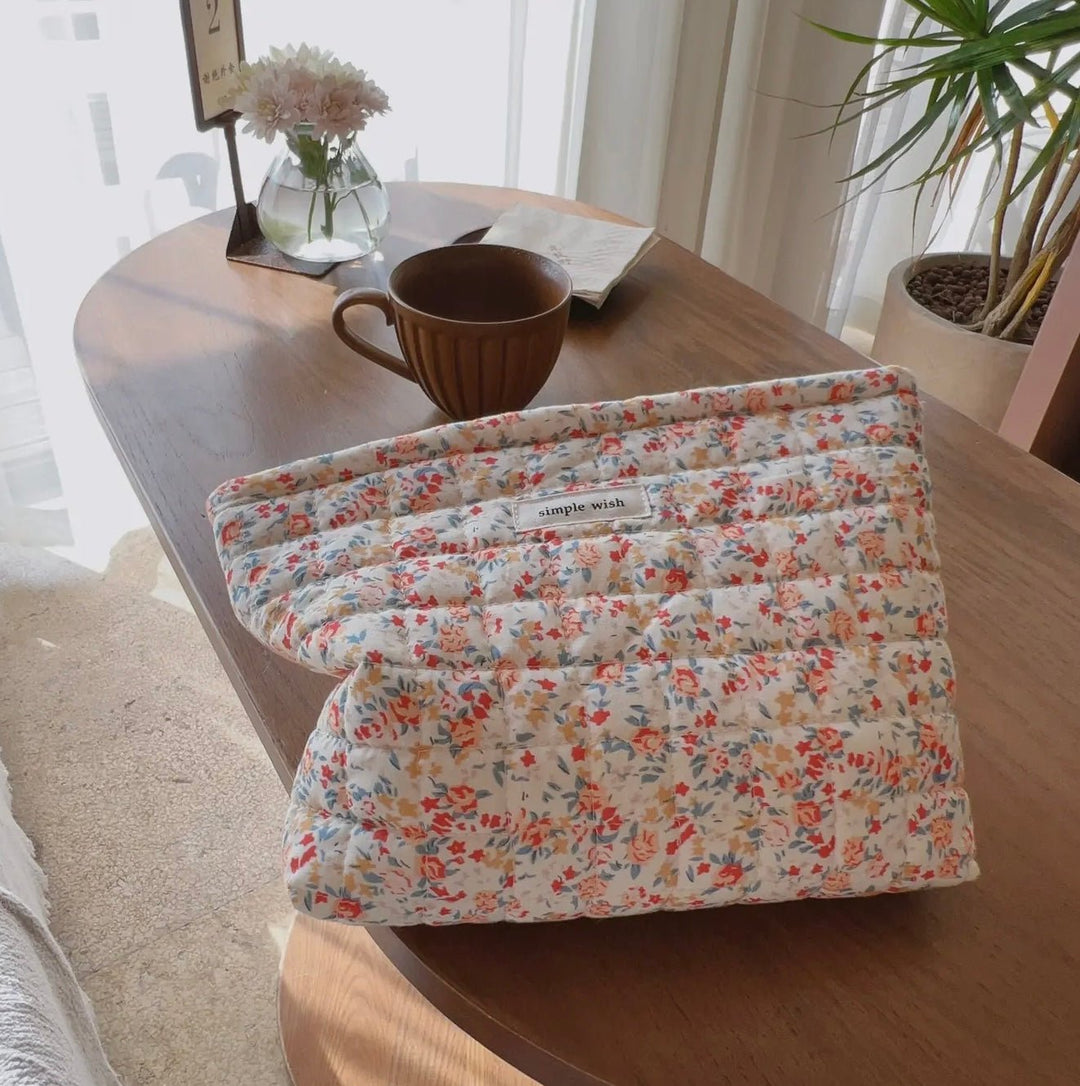Flower Print Padded Large Capacity Cosmetic Bag - eloise boutique