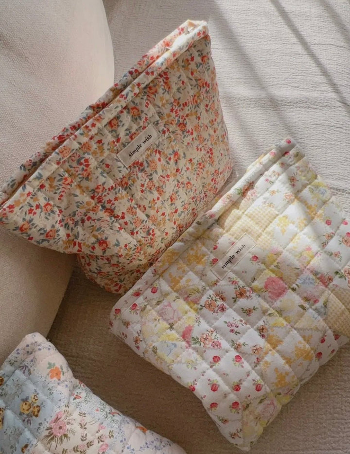 Flower Print Padded Large Capacity Cosmetic Bag - eloise boutique