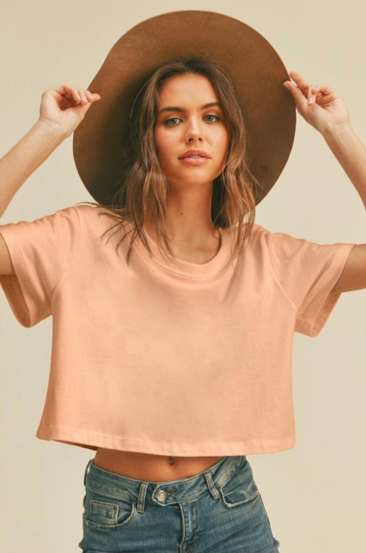 Hones Tee Short Cropped T-Shirt - eloise boutique