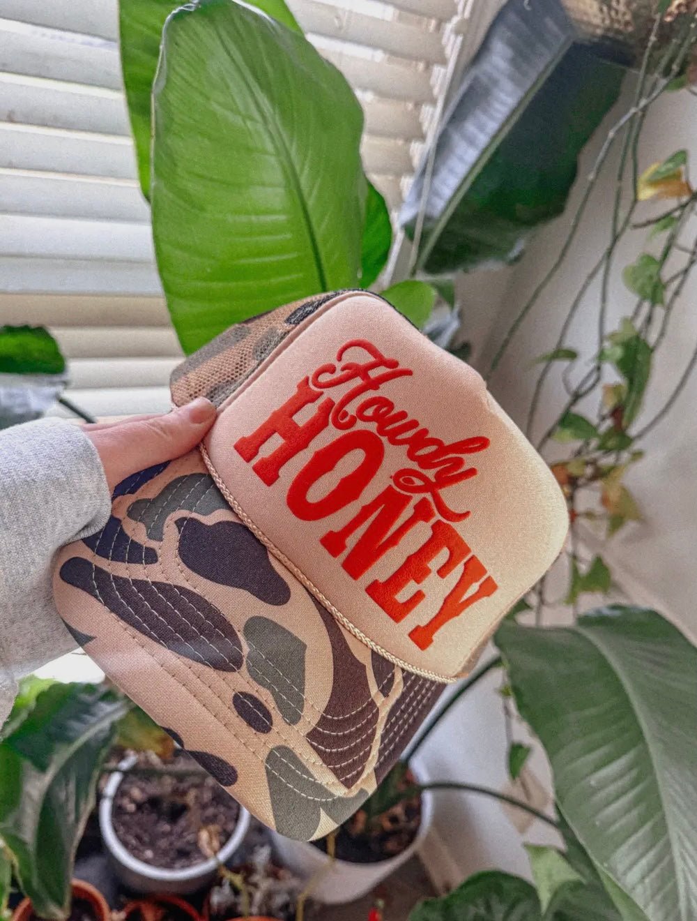 Howdy Honey, Western Trucker Hat - eloise boutique