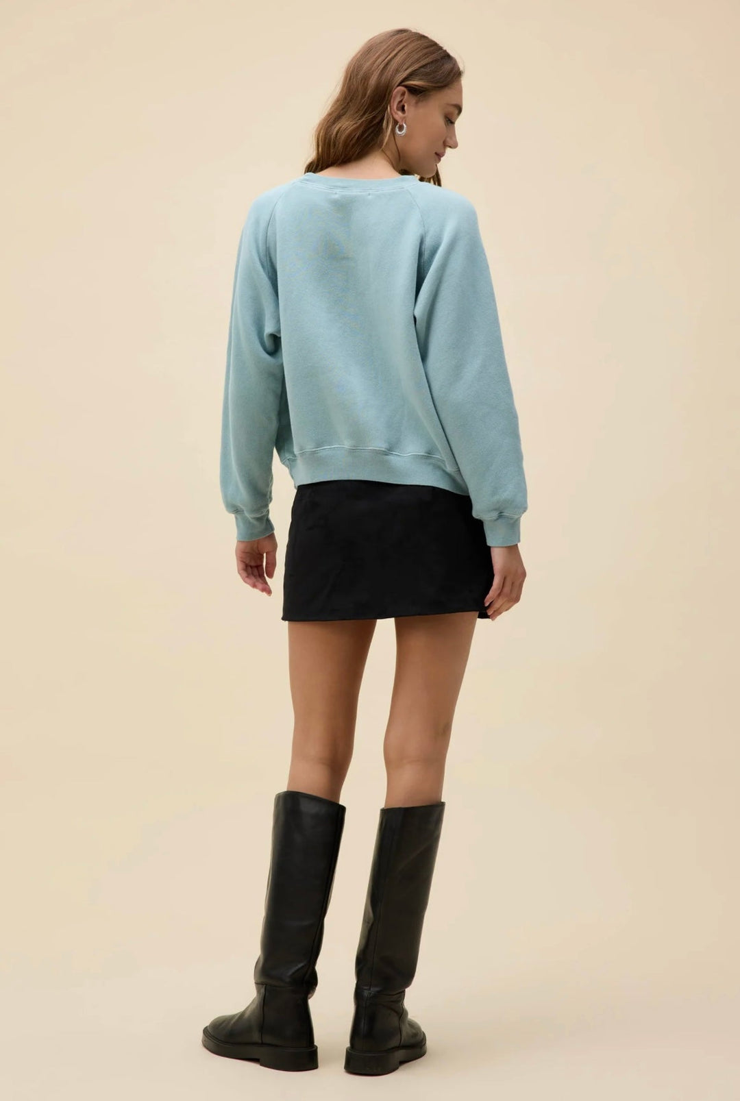 KISS MY ASPEN SHRUNKEN RAGLAN SWEATSHIRT - eloise boutique
