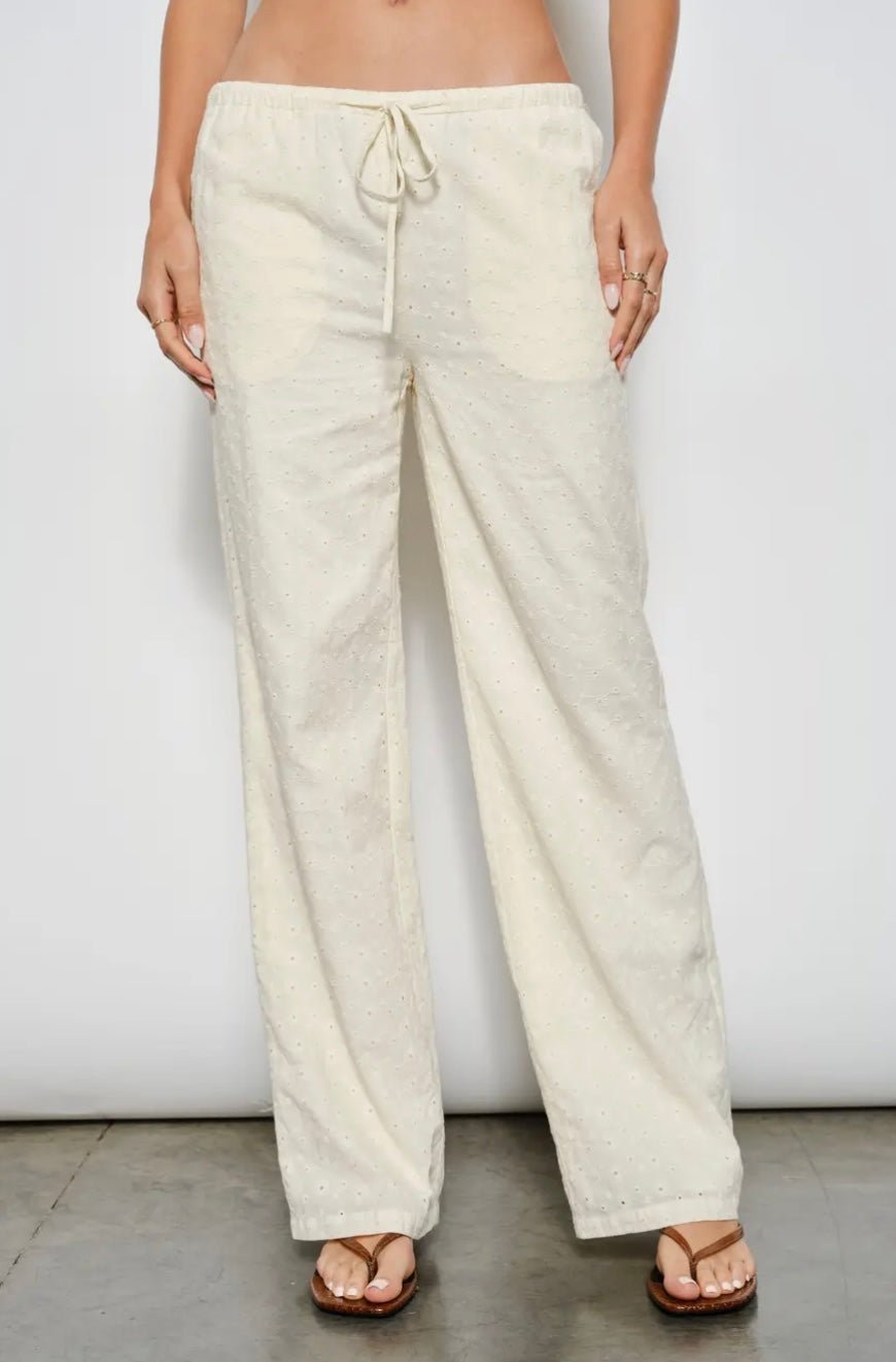 Lexi Eyelet Pant - eloise boutique