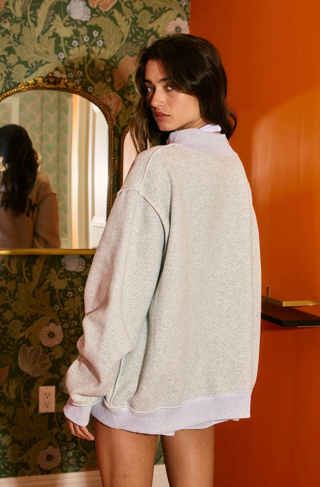 Midwest Mockneck Sweatshirt - eloise boutique