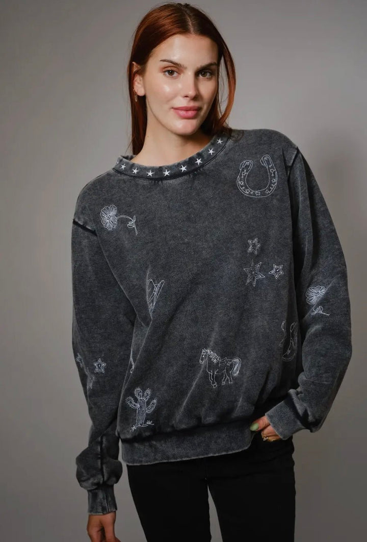 Mineral Washed Western Embroidered Sweatshirt - eloise boutique