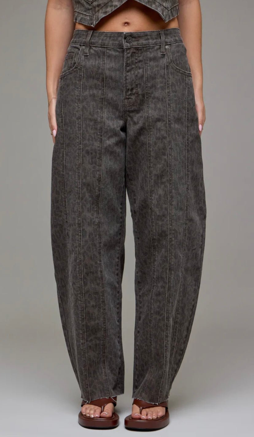 SAMMIE Brown Cheetah Seamed Barrel Jean - eloise boutique