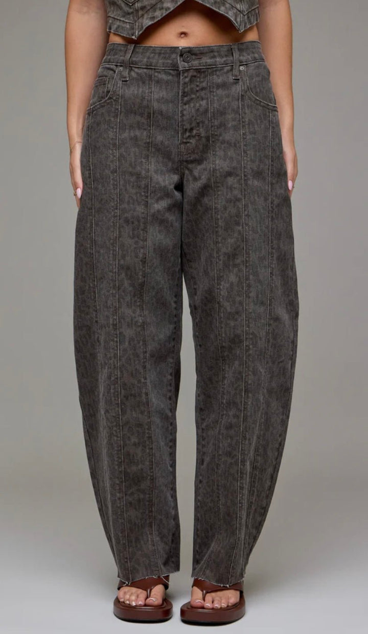 SAMMIE Brown Cheetah Seamed Barrel Jean - eloise boutique
