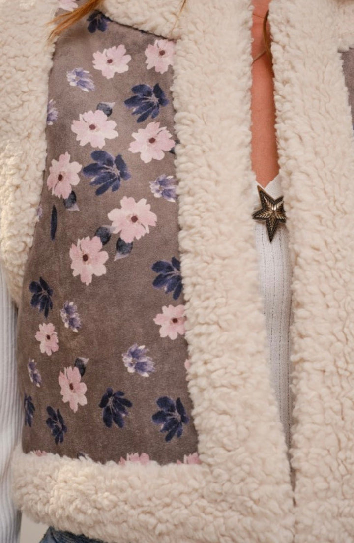 Sherpa Lining Flower Print Faux Suede Vest - eloise boutique