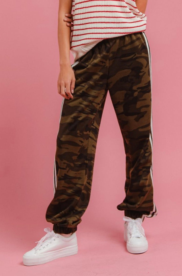 Side Lines Camouflage Track Pants - eloise boutique