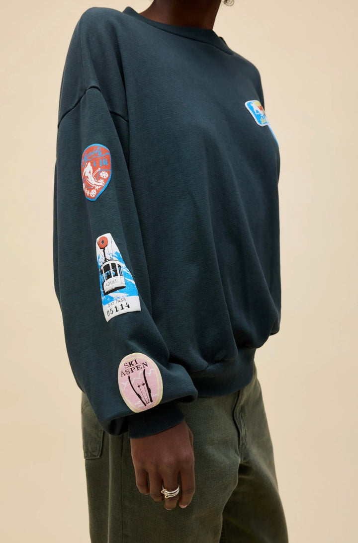 SKI PATCH &amp; PASS COLLECTOR OVERSIZED CREW SWEATSHIRT - eloise boutique