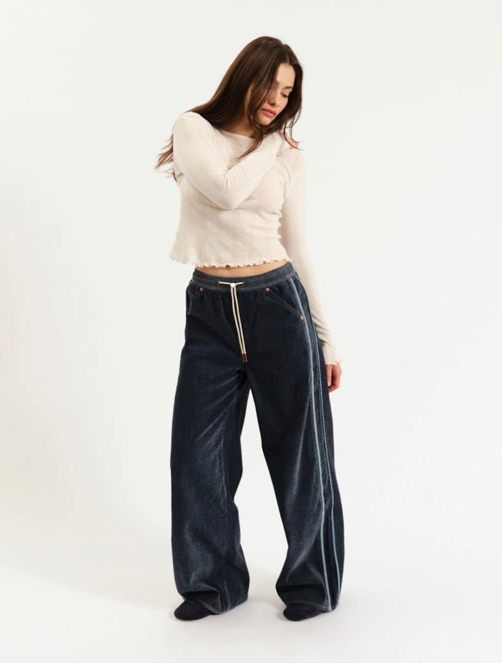 THE COZY JEAN WIDE LEG PULL ON IN SKY WHISPER - eloise boutique