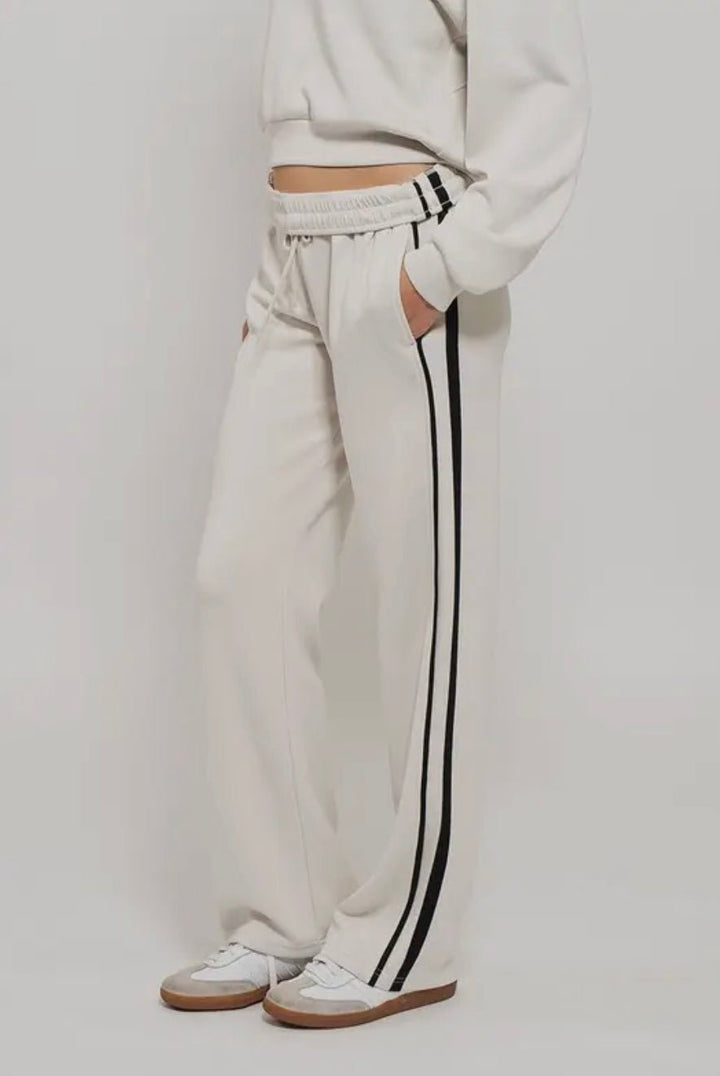 Timeless Stripe Drawstring Relaxed Sweatpants - eloise boutique